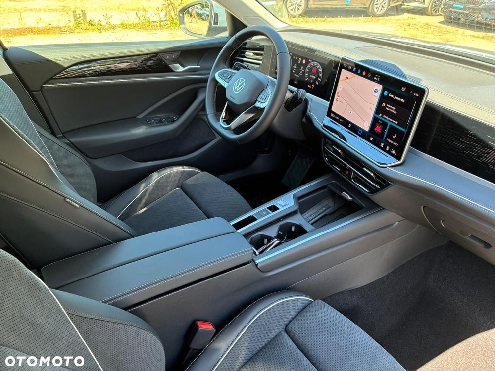 Volkswagen Passat - 27