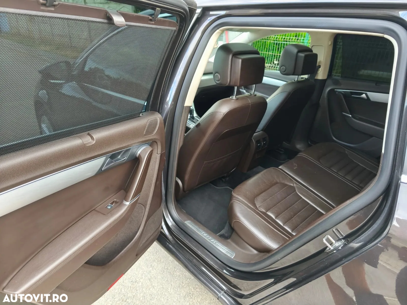Volkswagen Passat Variant 2.0 TDI DSG BlueMotion Technology Highline - 10