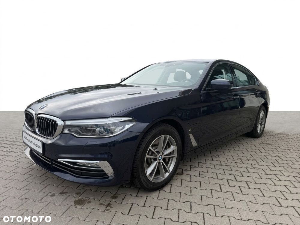BMW Seria 5 530e iPerformance GPF Luxury Line - 3