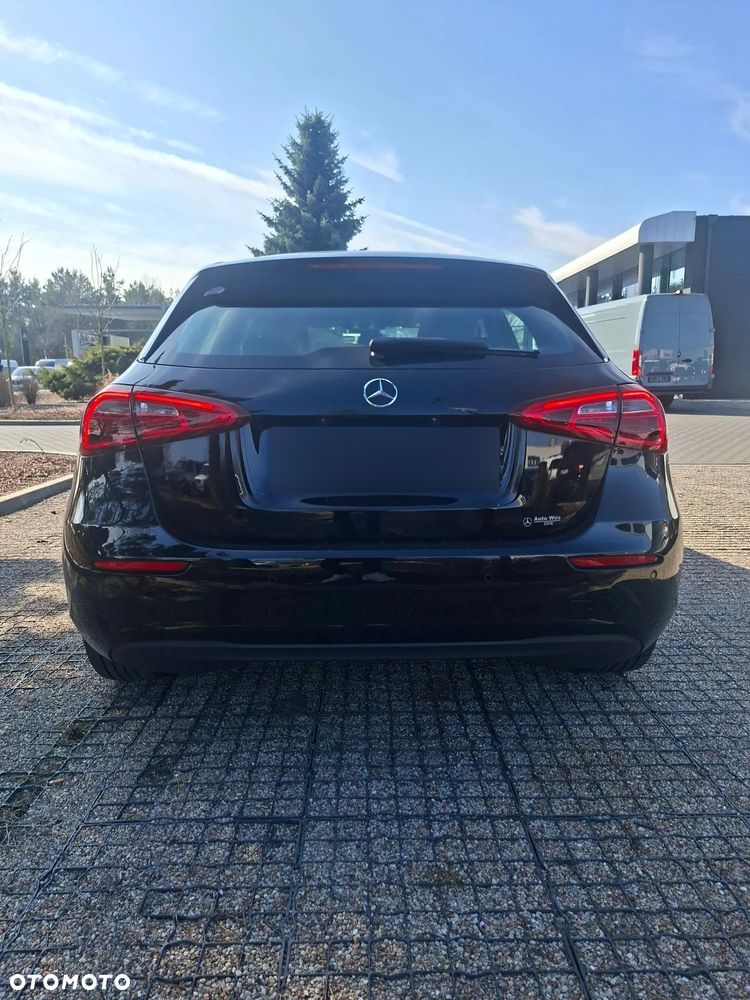 Mercedes-Benz Klasa A 160 Advanced Progressive - 3