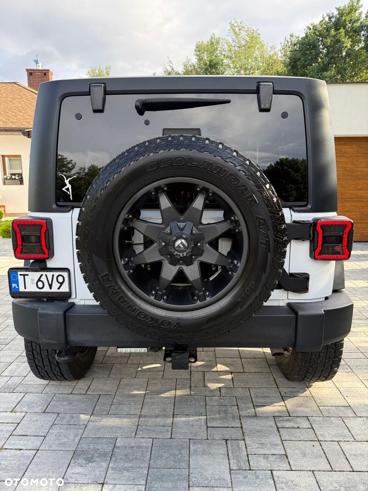Jeep Wrangler - 6