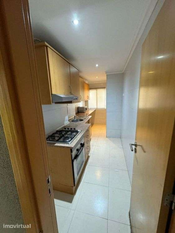 Apartamento T2 remodelado - Torre, Cascais - Grande imagem: 2/21