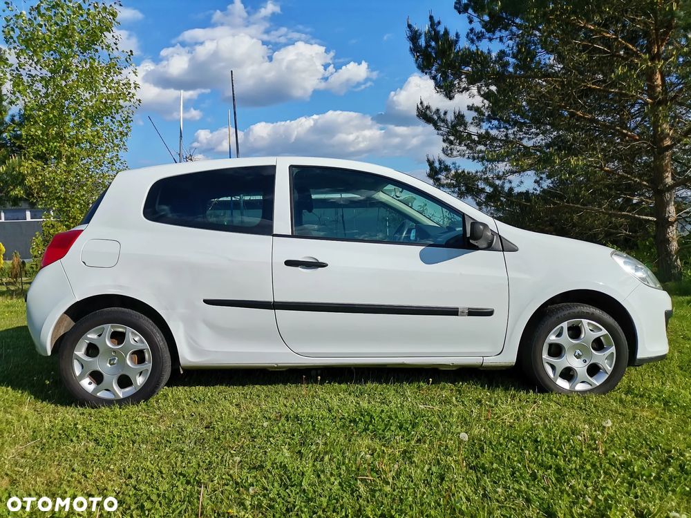 Renault Clio - 5