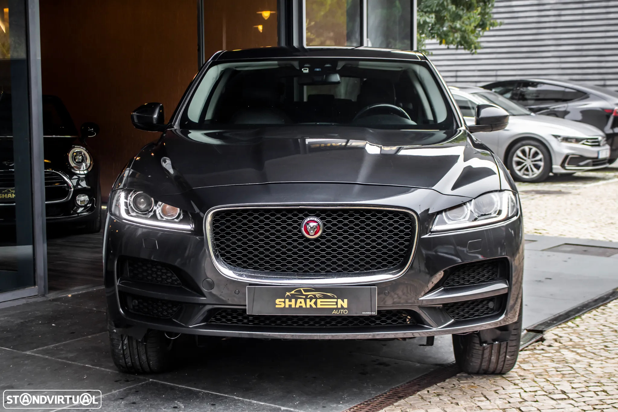 Jaguar F-Pace 2.0 i4D Prestige Aut. - 7