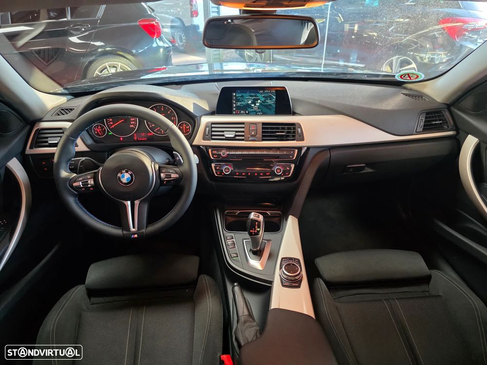 BMW 320 d Touring Aut. Sport Line - 12