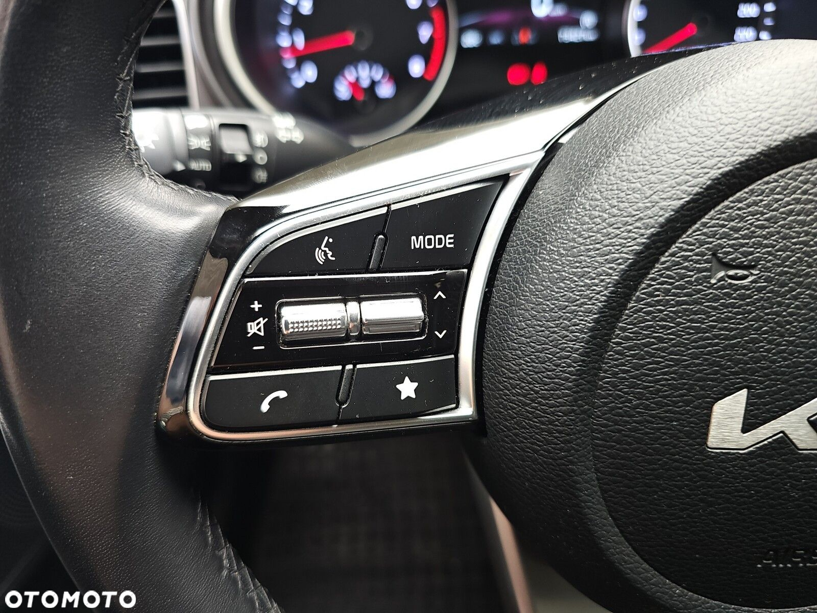 Kia Ceed 1.5 T-GDI M - 17