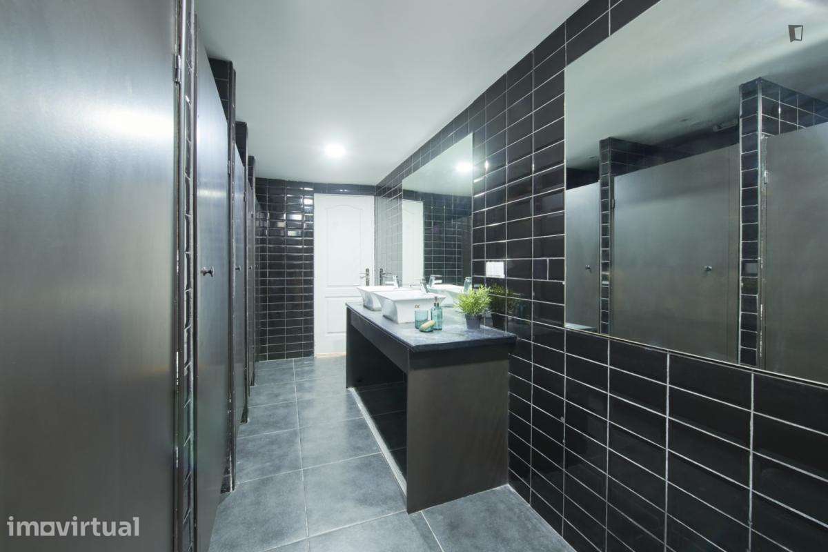Quarto - localizado em Ajuda Lisbon - Grande imagem: 5/60