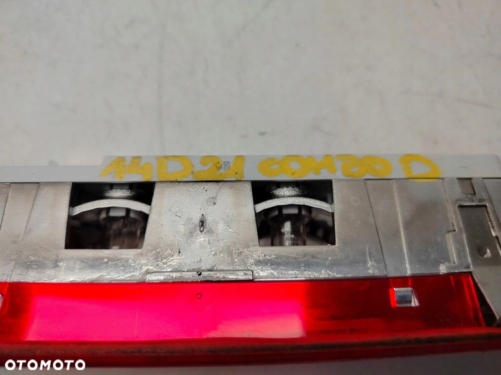 OPEL COMBO D 10R- TRZECIE ŚWIATŁO STOP STOPU - 8