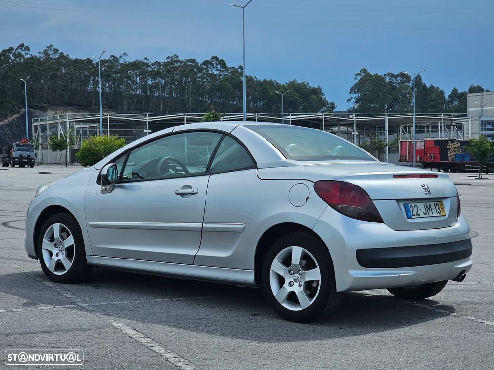 Peugeot 207 CC 1.6 HDi SE 200 Anos FAP - 7