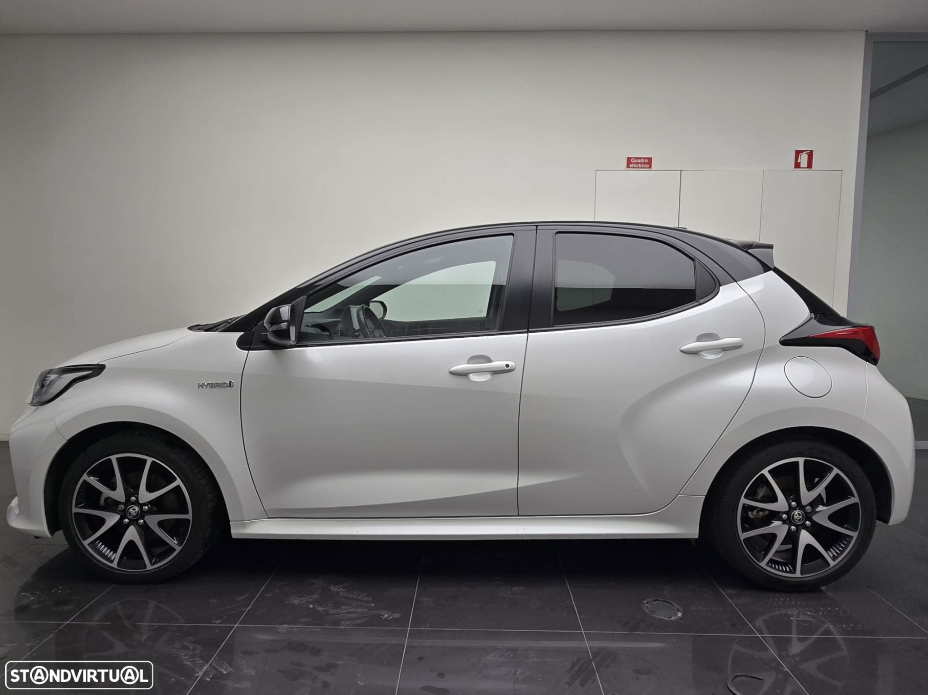 Toyota Yaris - 3