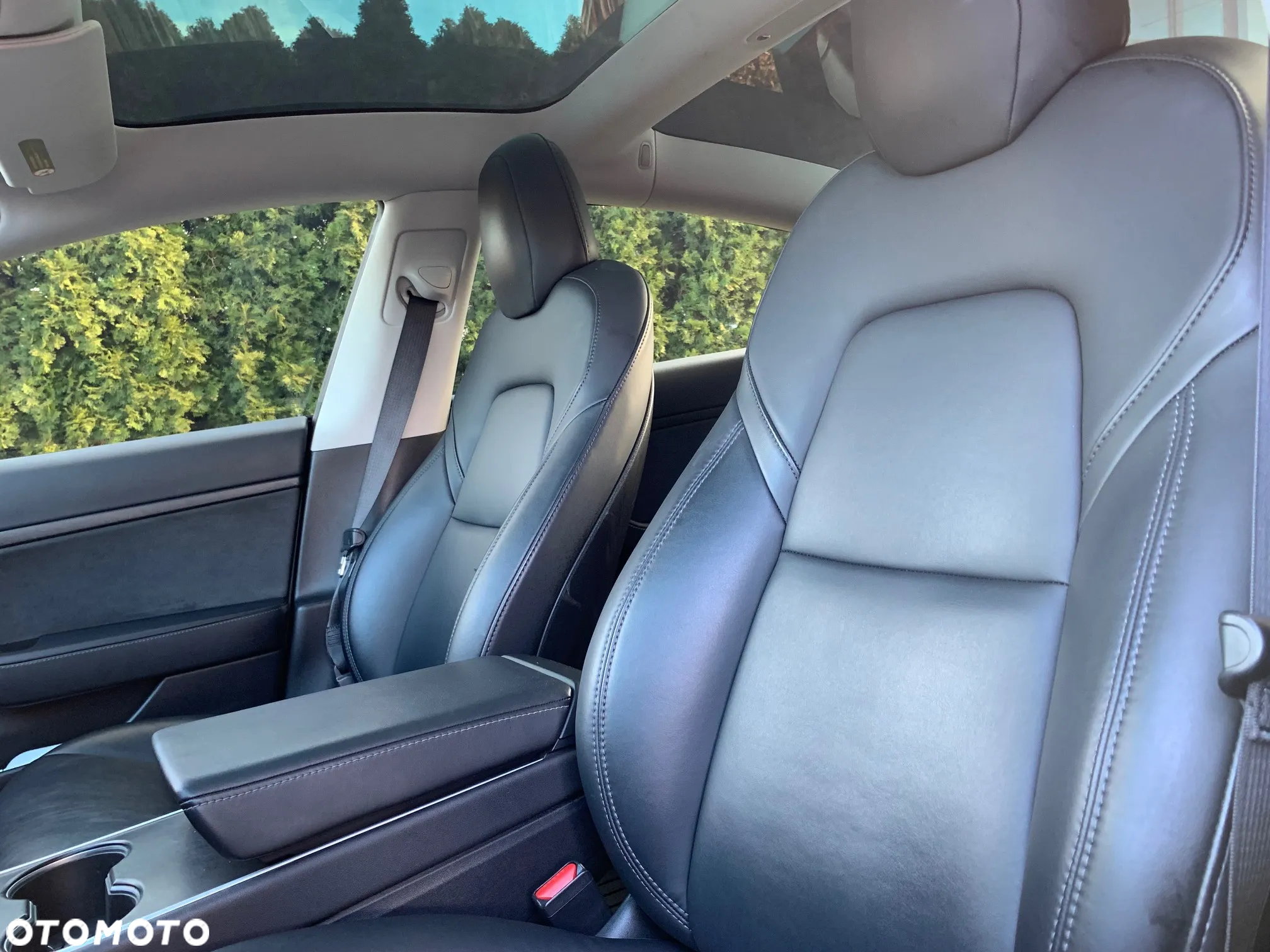 Tesla Model 3 - 7