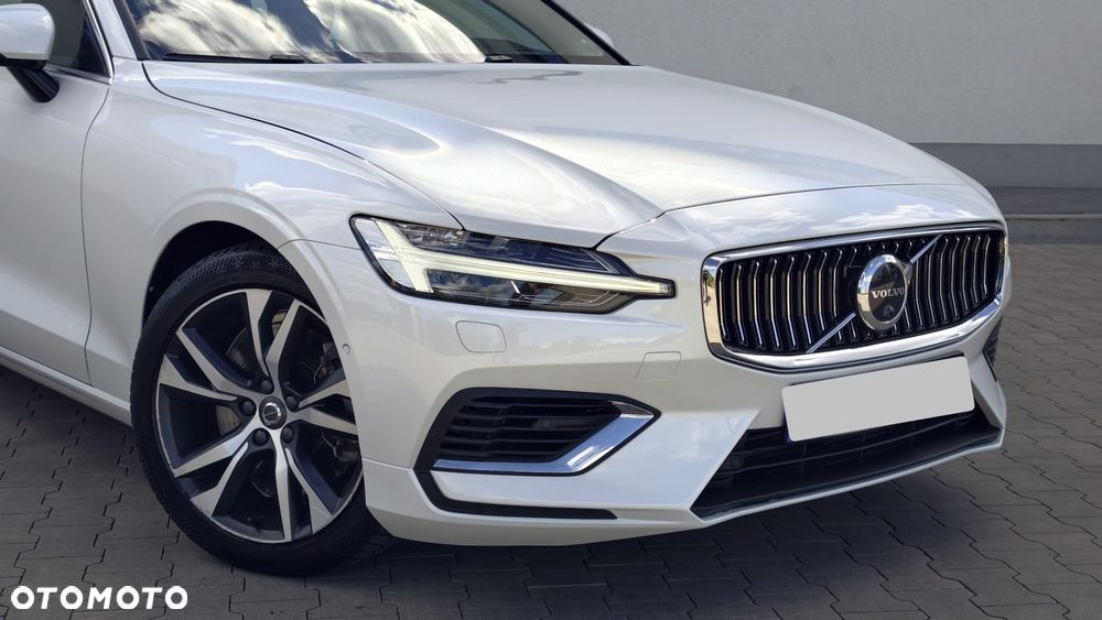 Volvo V60 T6 AWD Recharge Geartronic Inscription - 5