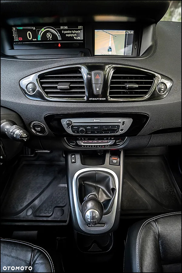 Renault Scenic - 26