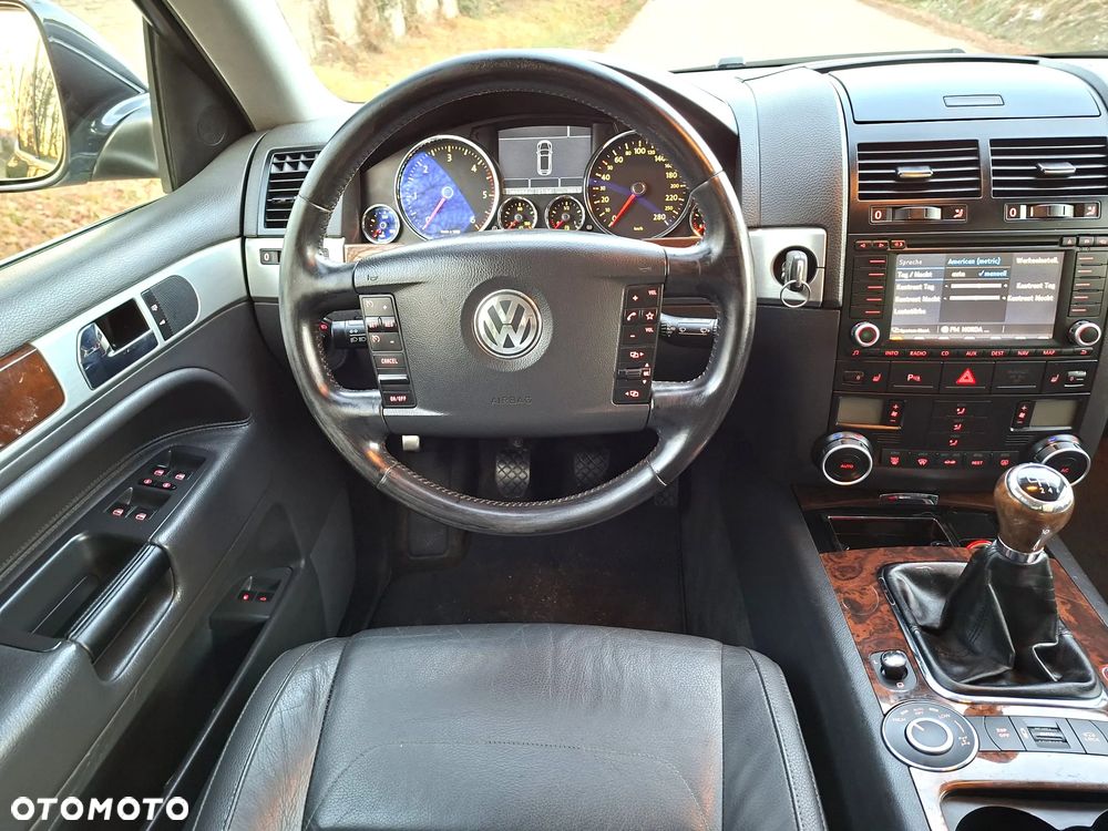 Volkswagen Touareg - 24