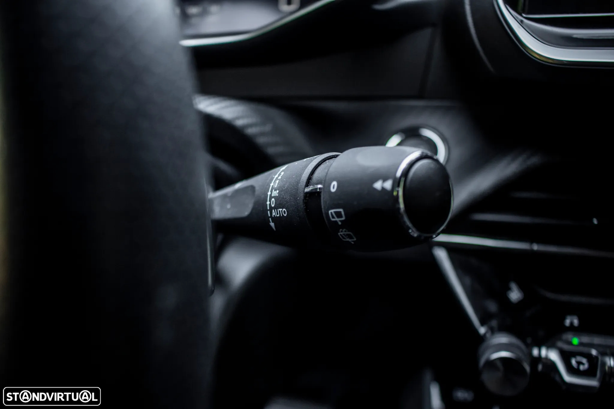 Peugeot 208 1.2 PureTech GT EAT8 - 16
