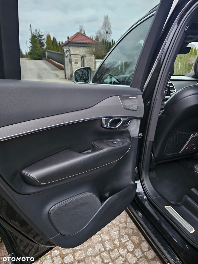 Volvo XC 90 D5 AWD R-Design - 14
