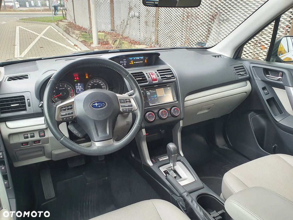 Subaru Forester 2.0i Exclusive Lineartronic - 8