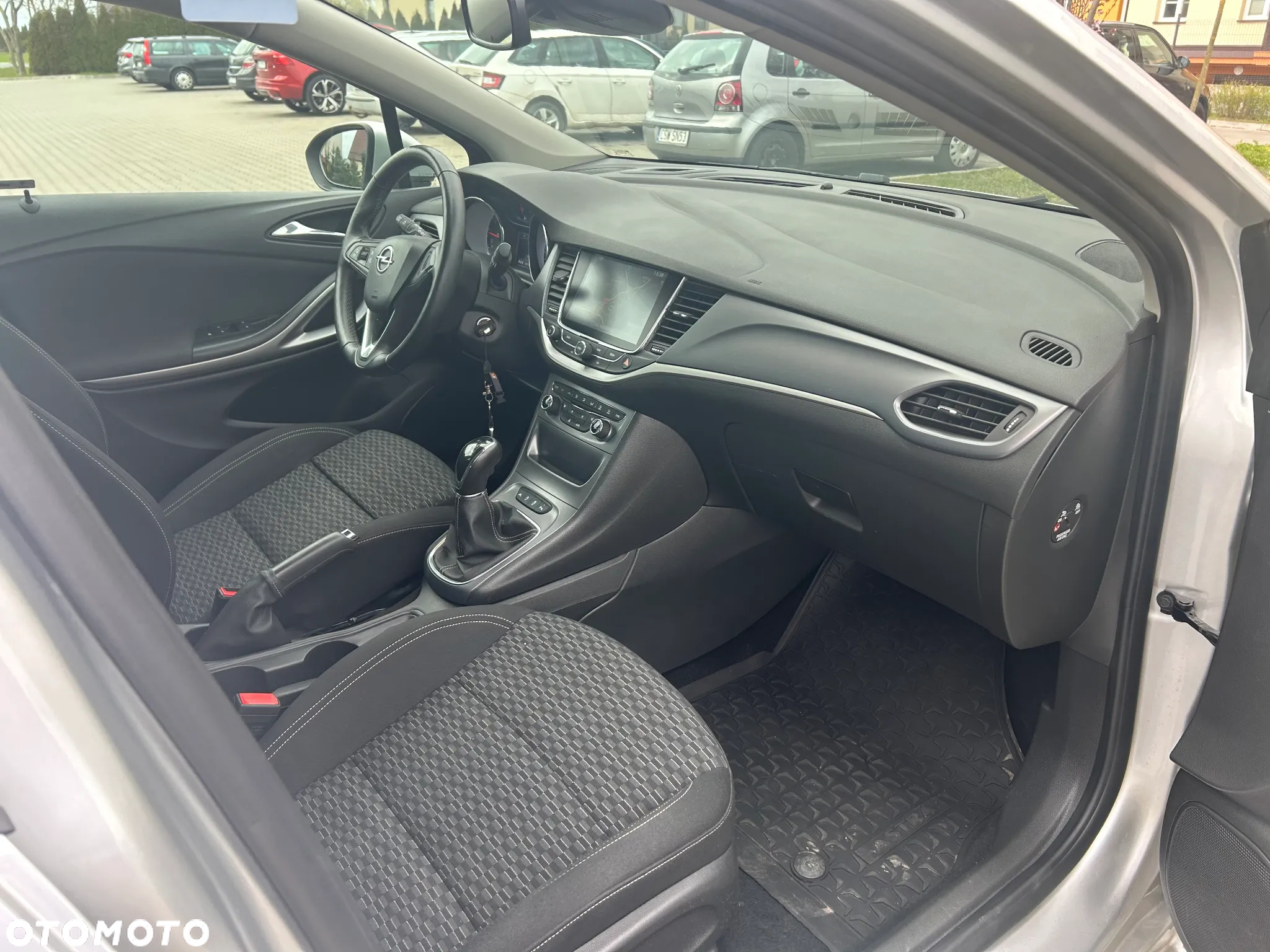 Opel Astra V 1.4 T Dynamic - 11