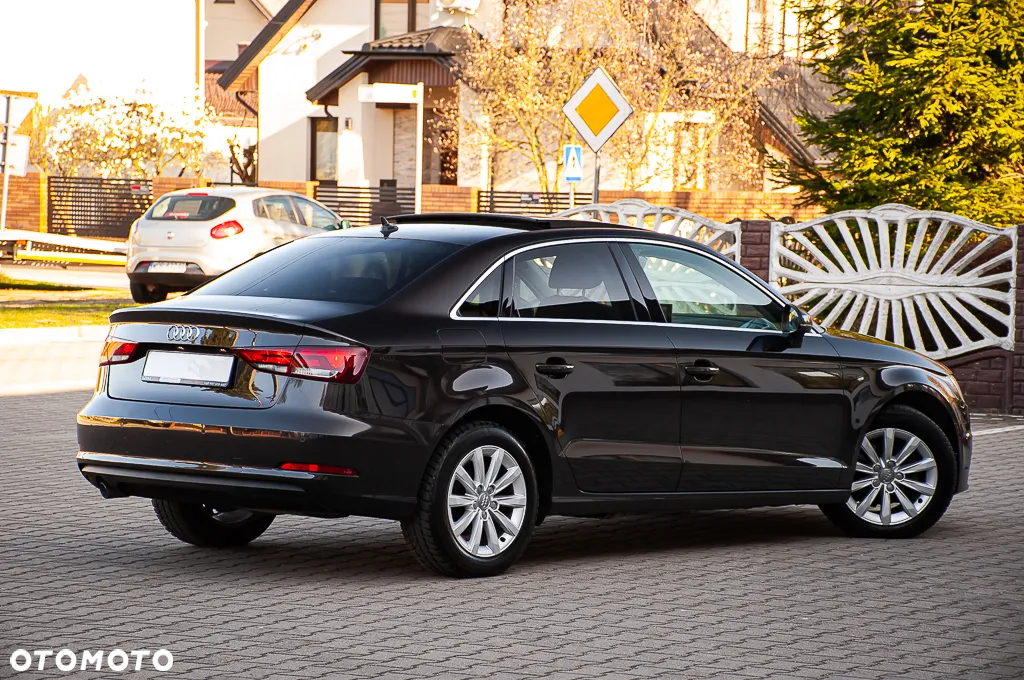 Audi A3 1.6 TDI DPF Attraction - 20