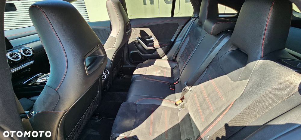 Mercedes-Benz CLA 250 E AMG Line 8G-DCT - 7