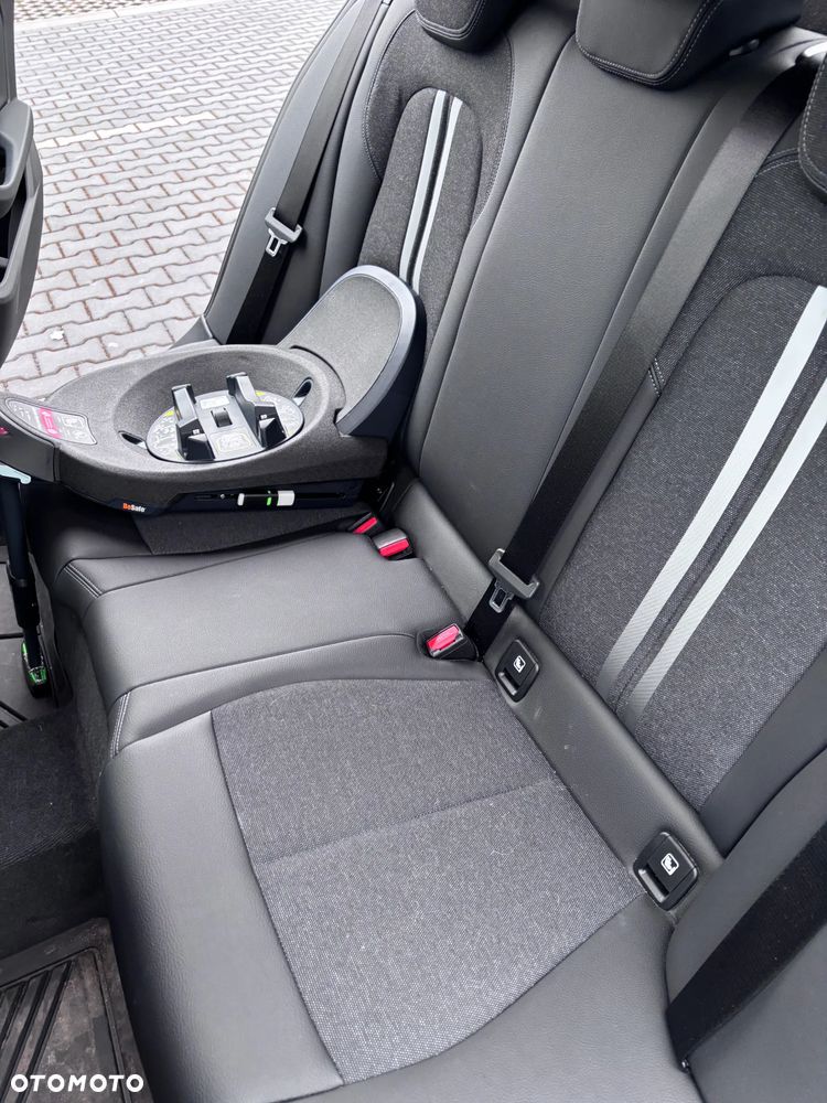 BMW Seria 1 118i Sport Line - 12