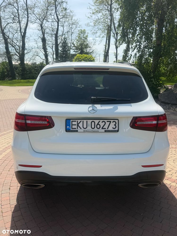 Mercedes-Benz GLC - 4