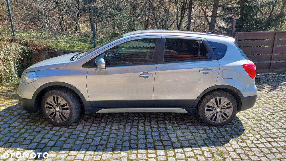 Suzuki SX4 S-Cross 1.6 Premium 4WD - 4