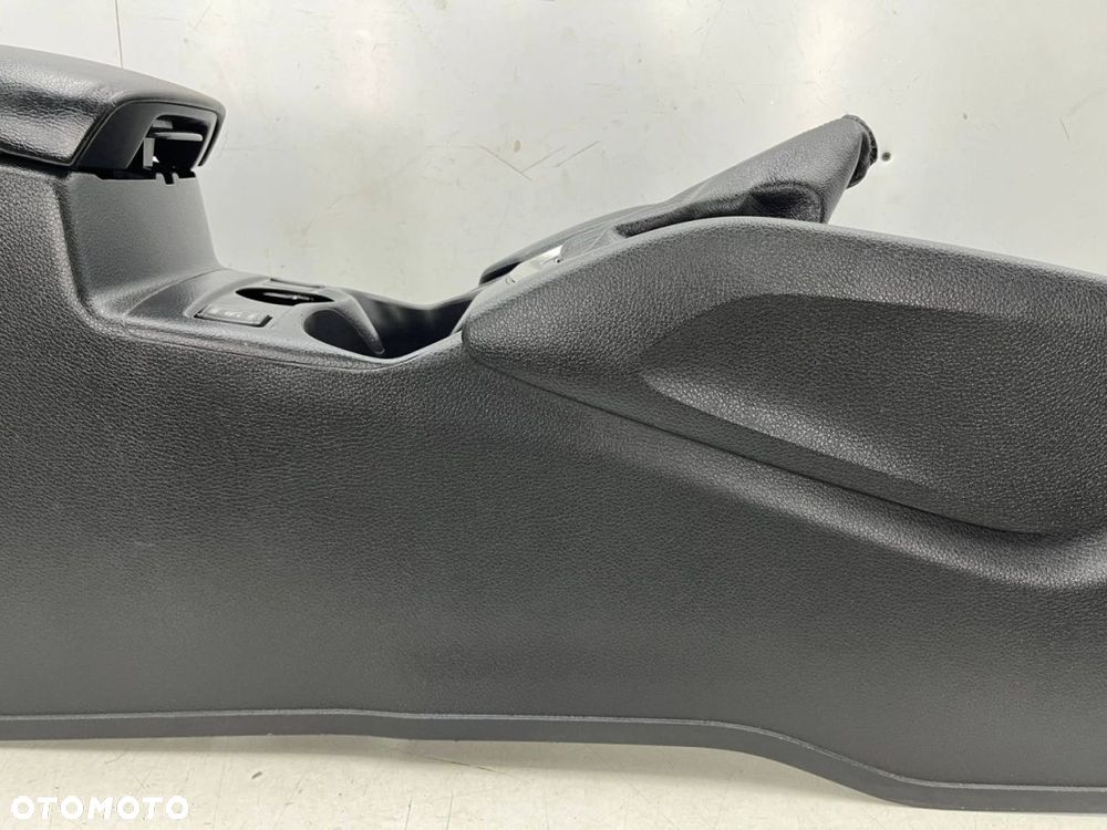 Tunel środkowy Nissan X-Trail III T32 Rogue 13-21r. podłokietnik obudowa uchwyty na kubki mieszek - 14