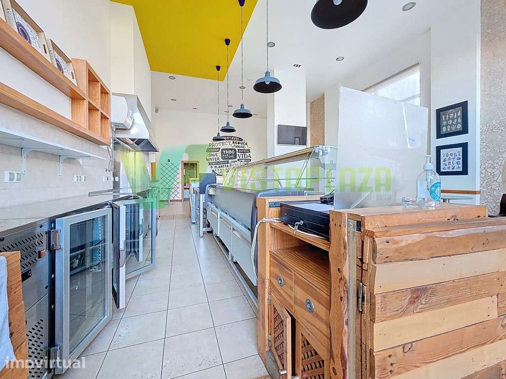 Snack Bar/Pastelaria com Esplanada em Zona Residencial de Portimão - Grande imagem: 5/25