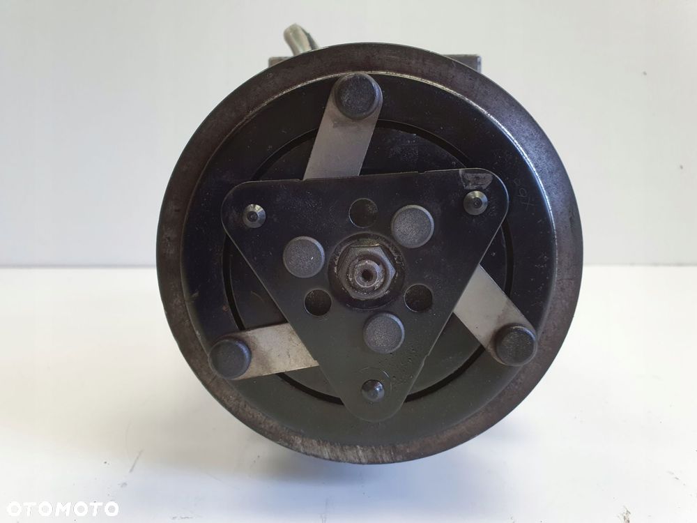 SPRĘŻARKA KLIMATYZACJI Volvo S40 II V50 2.0 D _ 3M5H-19D629-HE - 6