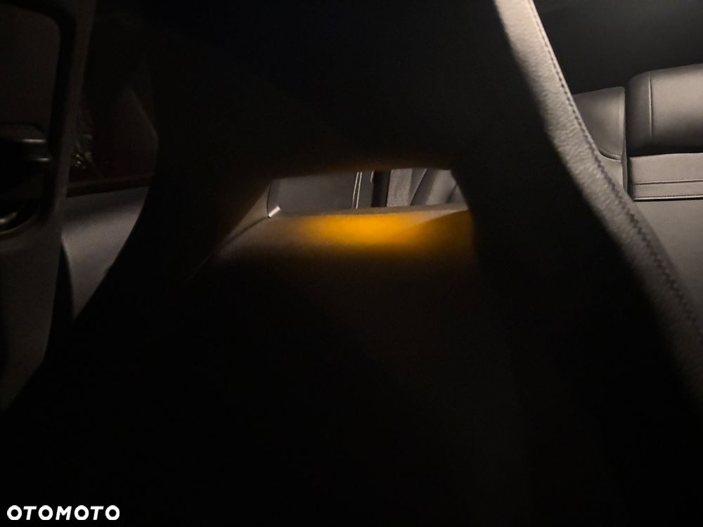 Mercedes-Benz CLA 250 4-Matic - 12