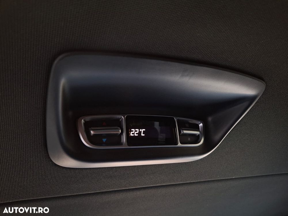 Mercedes-Benz V 300 d 237 CP AWD 9AT - 33