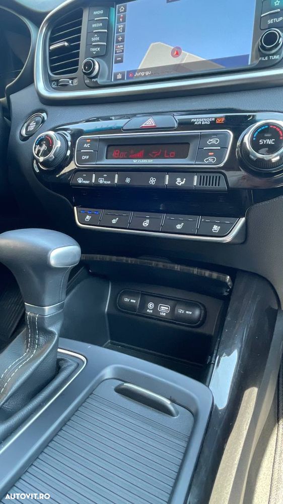 Kia Sorento 2.0 DSL 6AT 4x4 Cosmo - 15