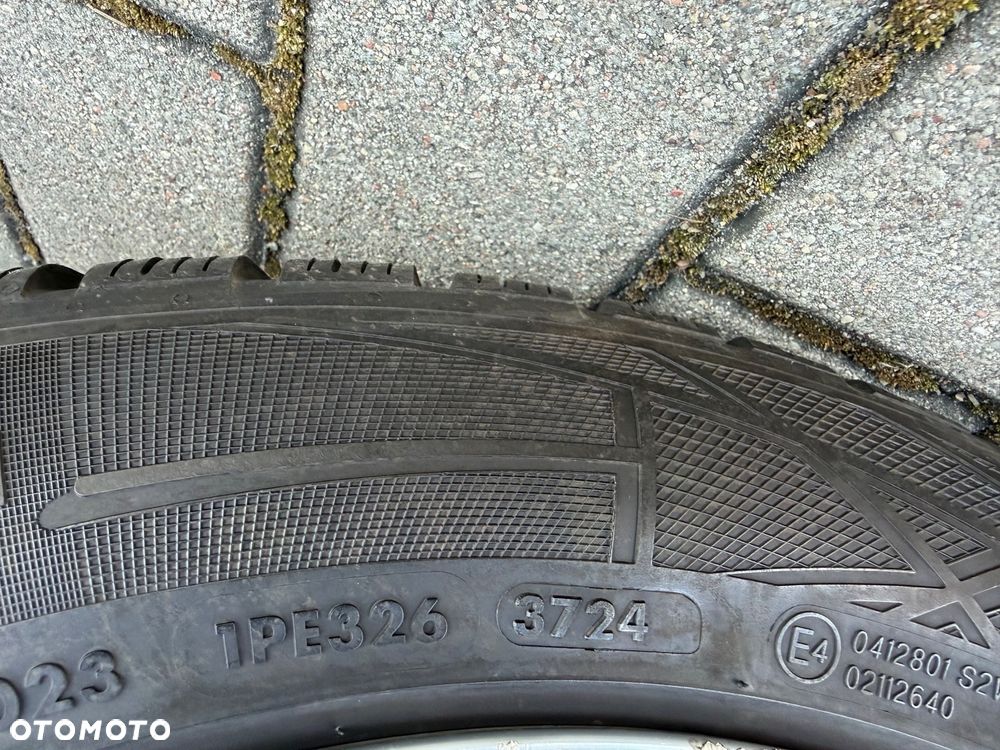 Ford Kuga 2.0 TDCi 4x4 Individual - 32