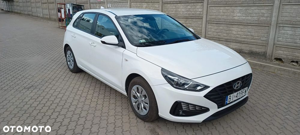 Hyundai i30 1.5 DPI Modern - 1