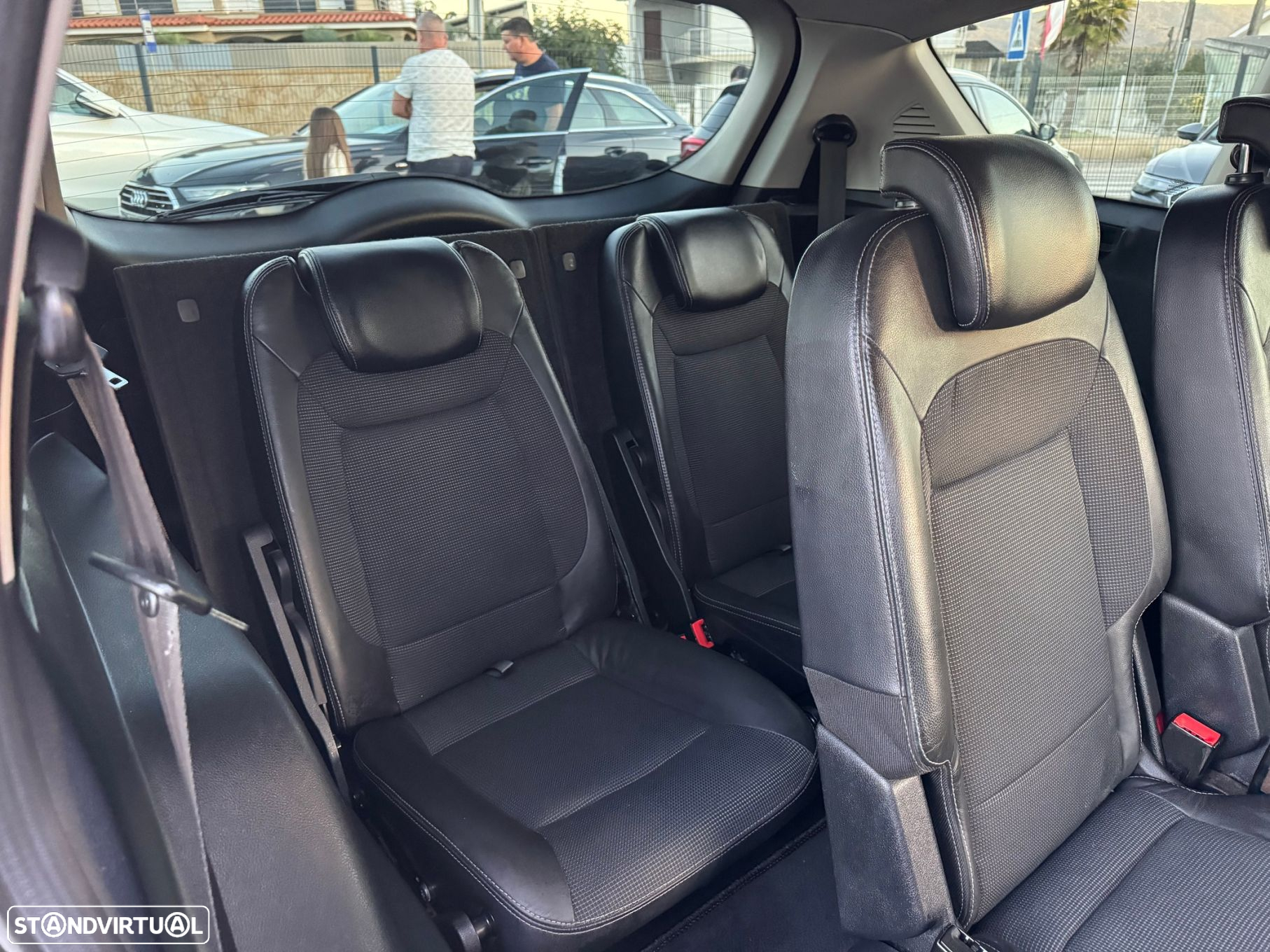 Ford S-Max 1.8 TDCi Titanium 7L - 6