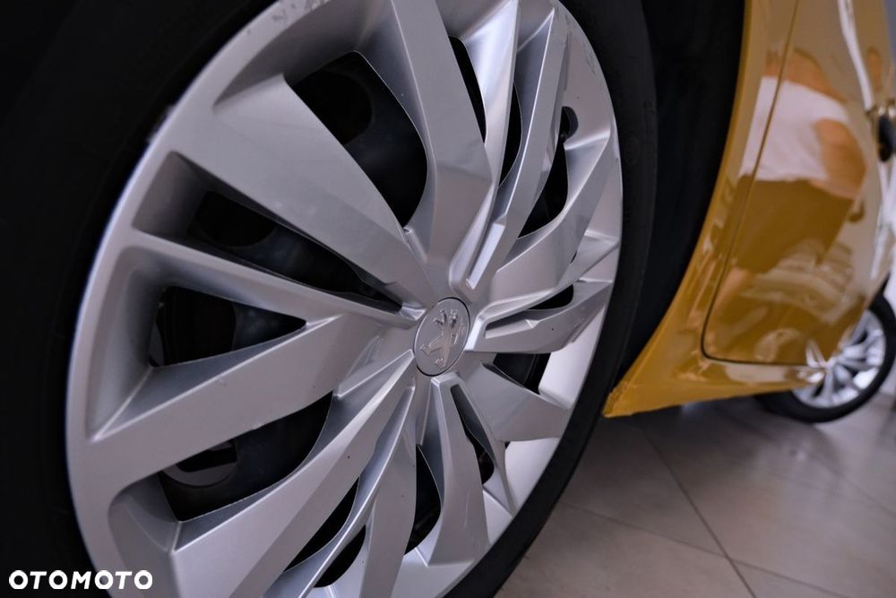 Peugeot 208 PureTech 75 Active - 12