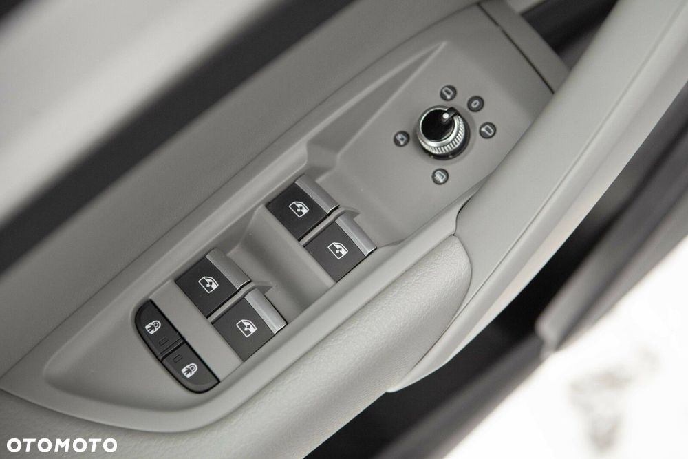 Audi Q5 Sportback - 18