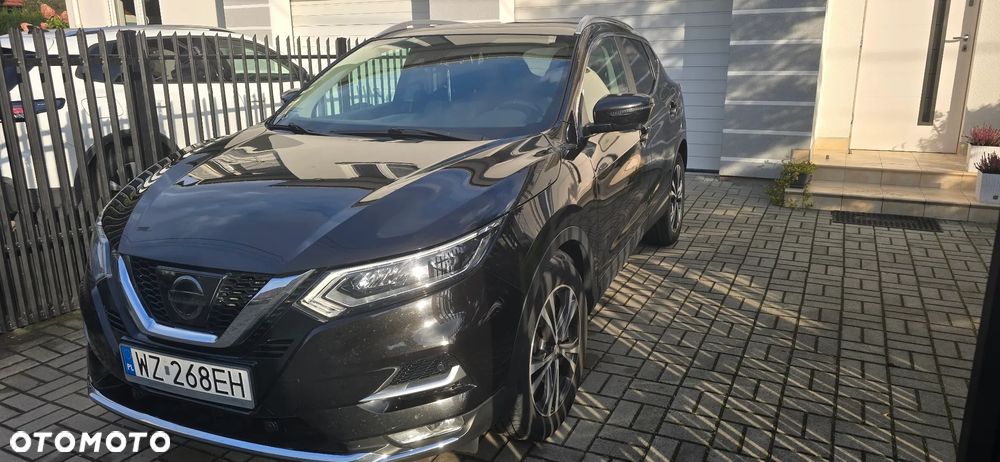 Nissan Qashqai - 2