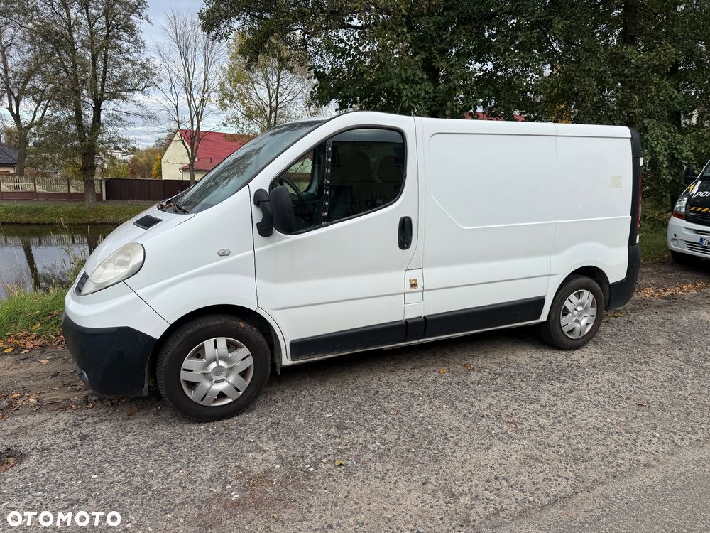 Renault Trafic - 1