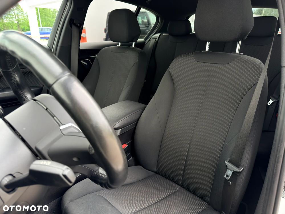 BMW Seria 1 118i Advantage - 7