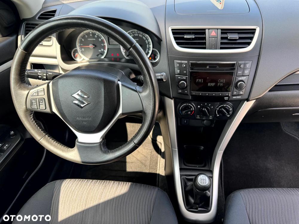 Suzuki Swift 1.2 4x4 Club - 8