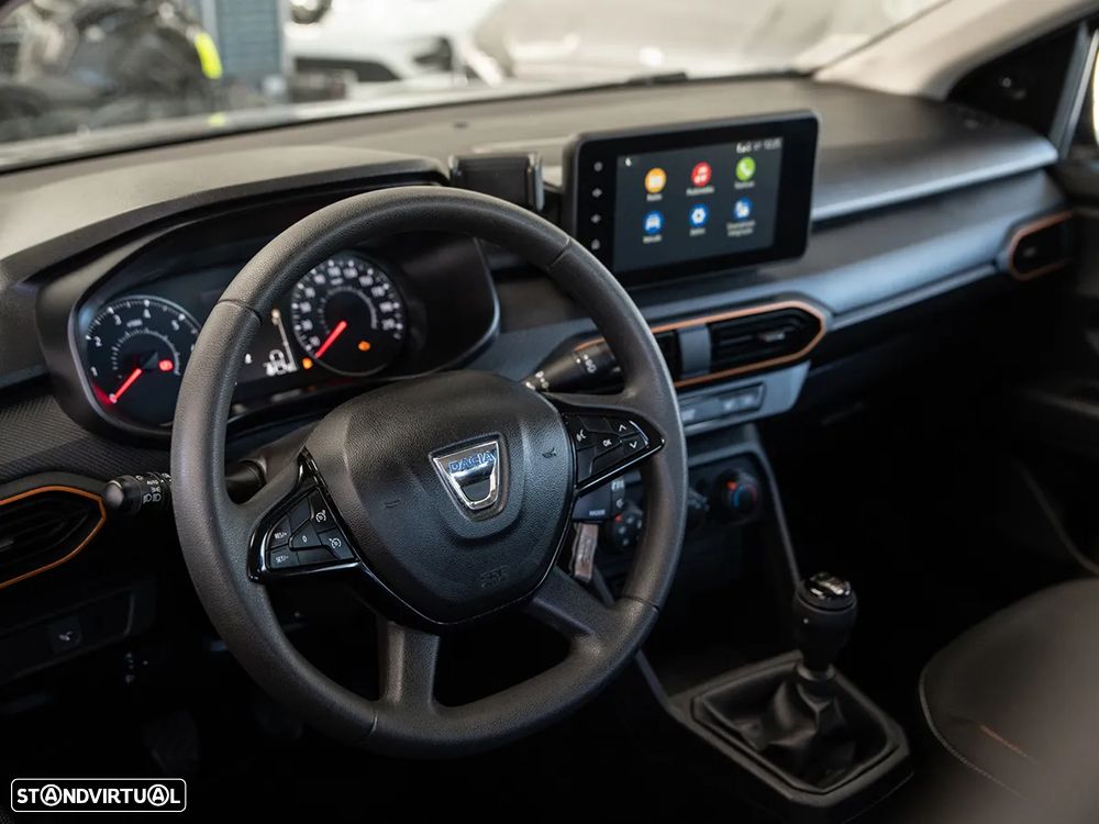 Dacia Sandero - 8