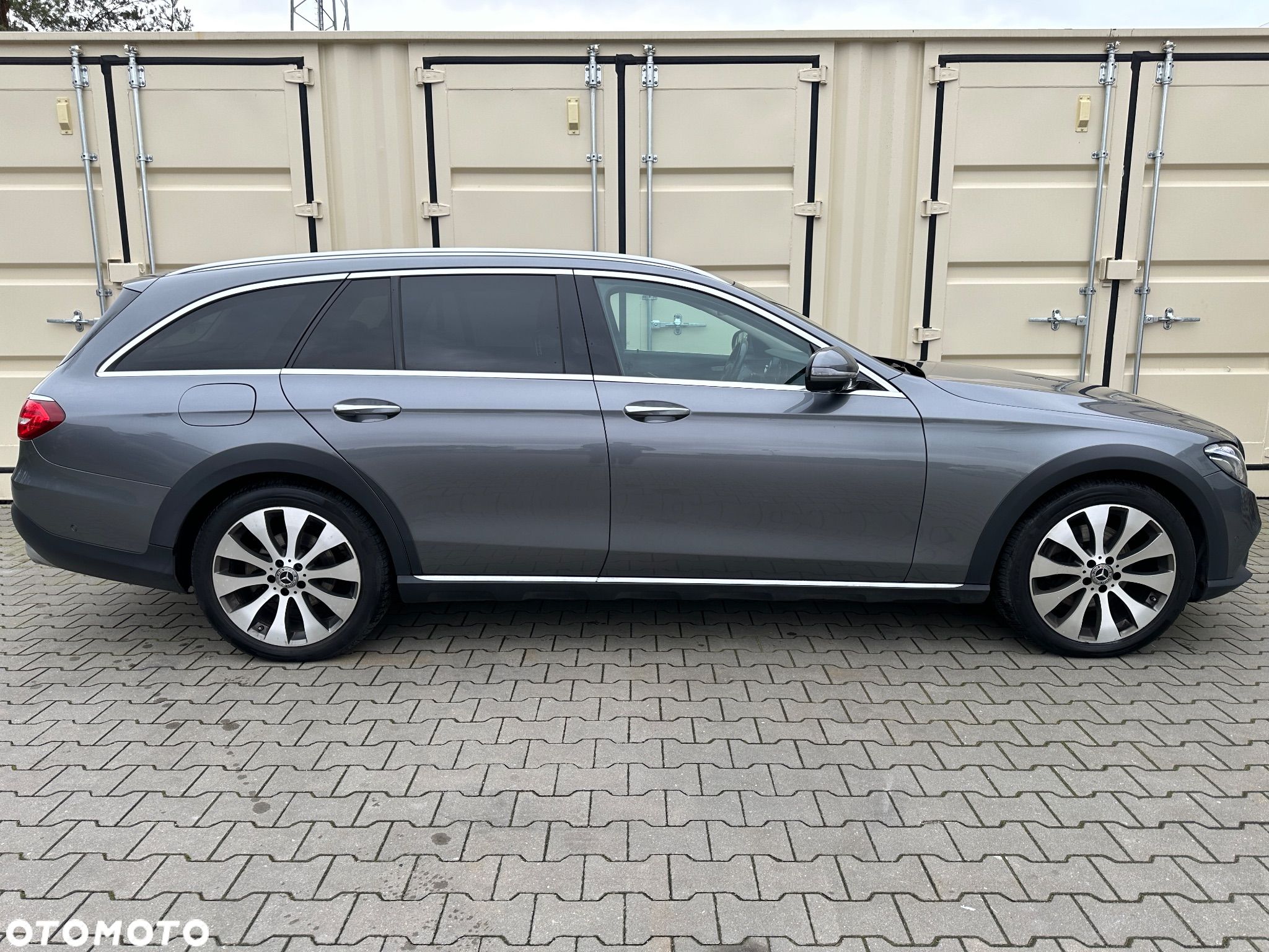 Mercedes-Benz Klasa E 220 d 4Matic T All-Terrain 9G-TRONIC Avantgarde - 1