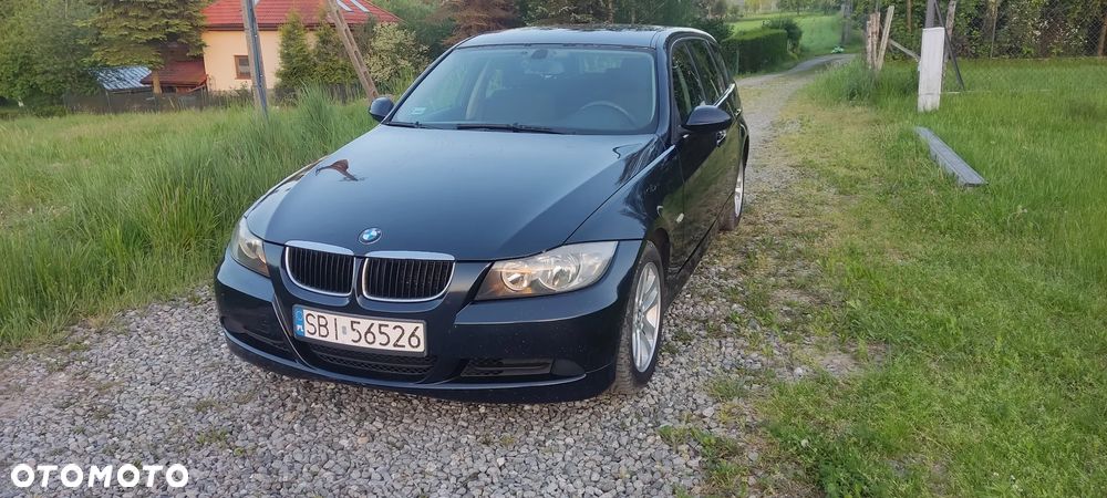 BMW Seria 3 - 1