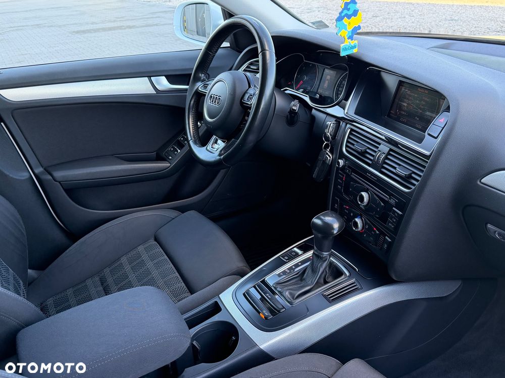 Audi A4 Avant - 29