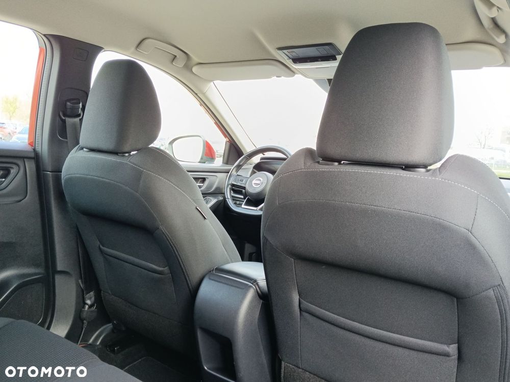 Nissan Qashqai - 12