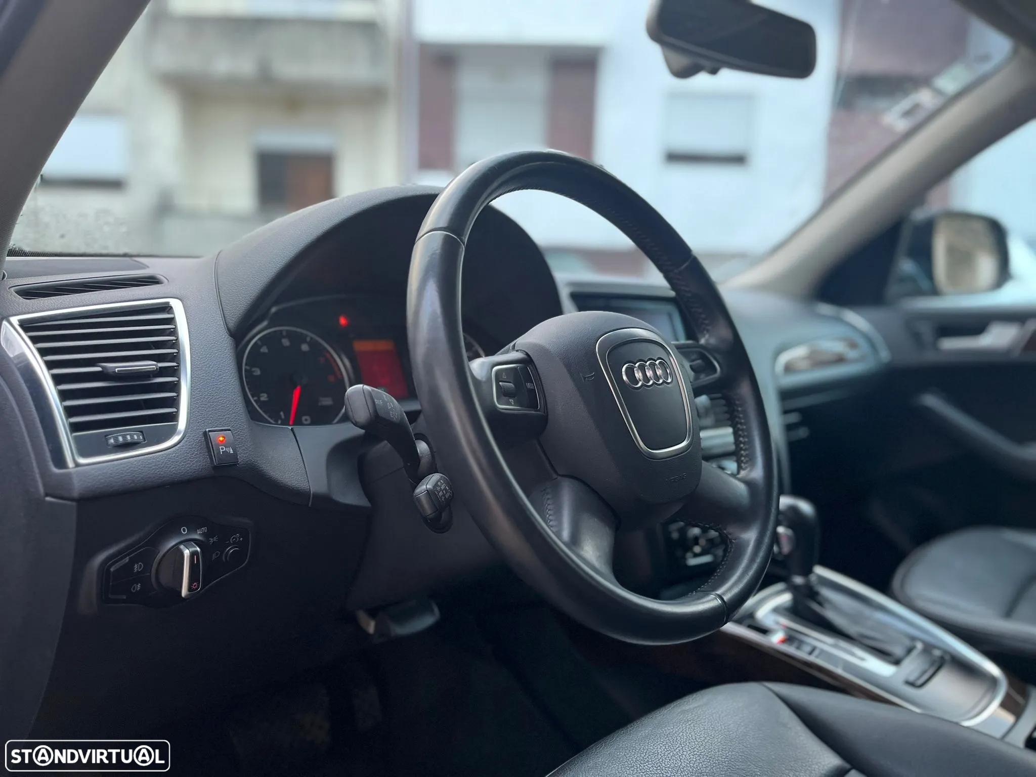Audi Q5 2.0 TFSI quattro S tronic - 14