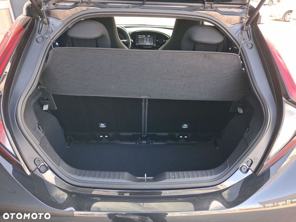 Toyota Aygo X 1.0 VVT-i Style CVT - 14