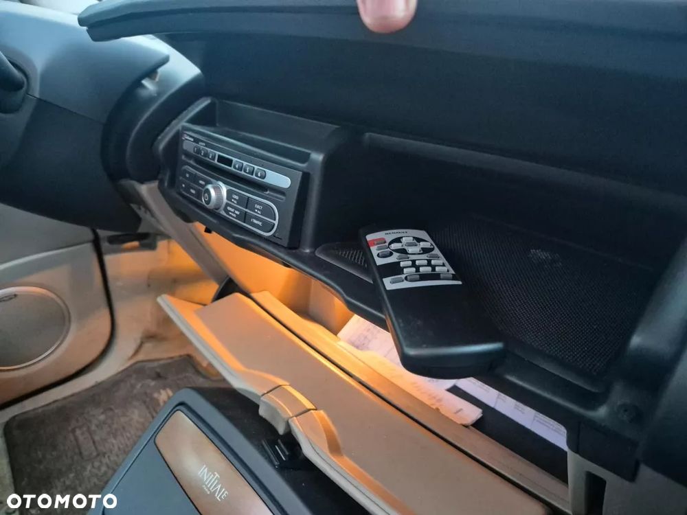 Renault Grand Espace 3.5 Initiale - 12